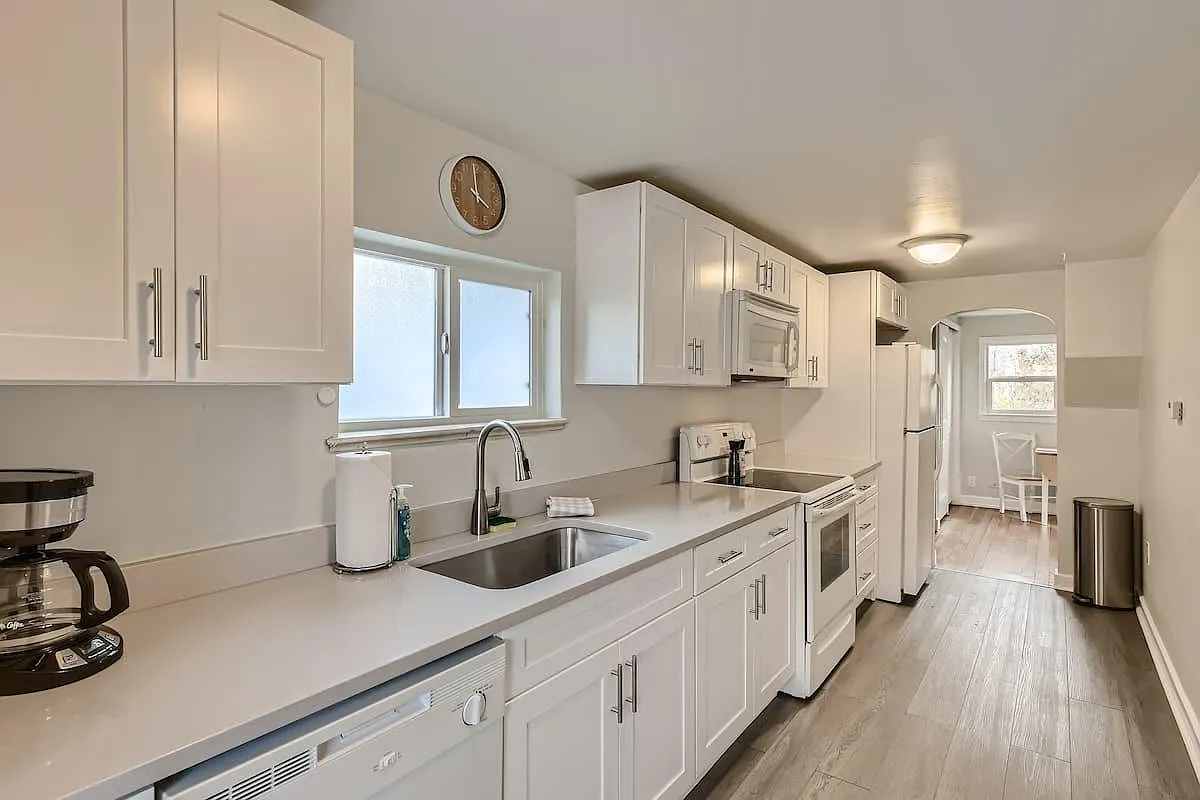 1 bed, 450 sqft, $1,495 — Photo 4