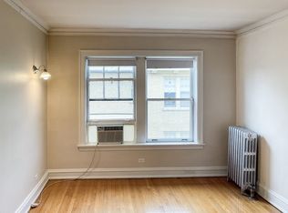 1606 1/2 W Sunnyside Ave #3N, Chicago, IL 60640