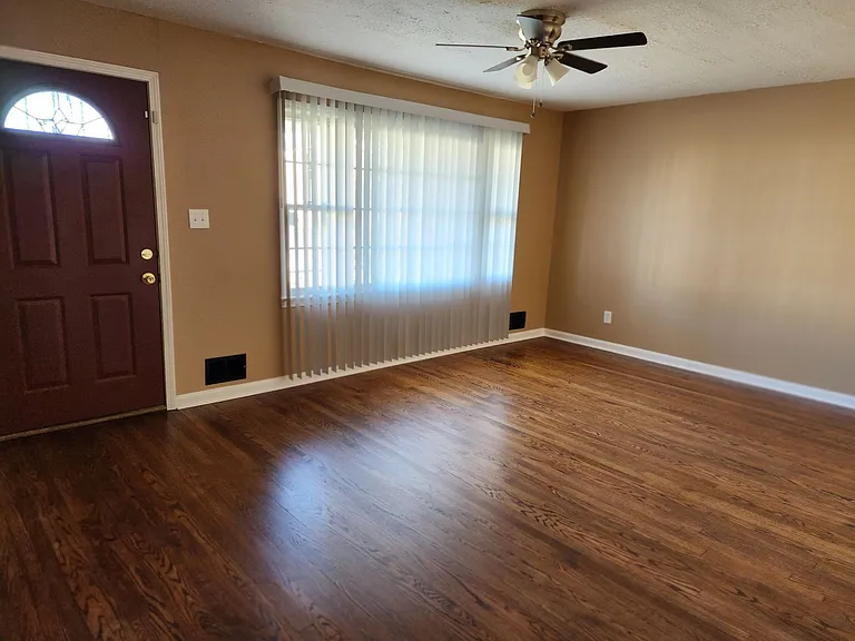 4306 Shady Villa Dr — Photo 34
