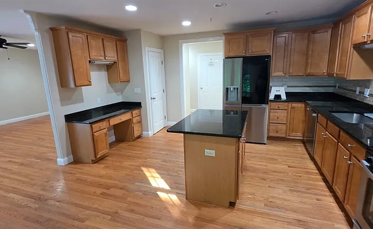 3 County Ln #3 — Photo 6