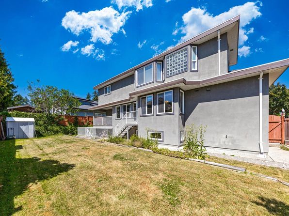15696 82a Ave, Surrey, BC V4N 0S3