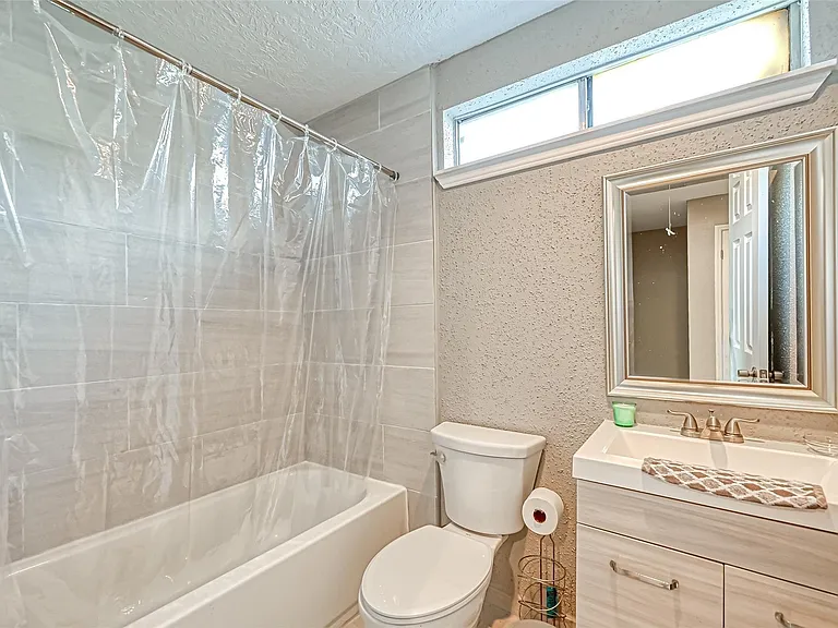 10252 Cottage Field Rd — Photo 9