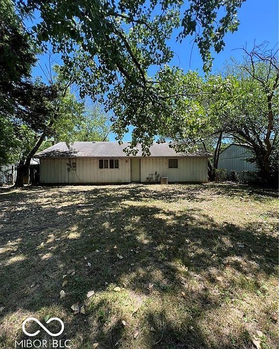 2nd image of 4120 Balboa Dr