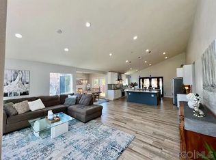 156 Little Oaks Rd, Encinitas, CA 92024