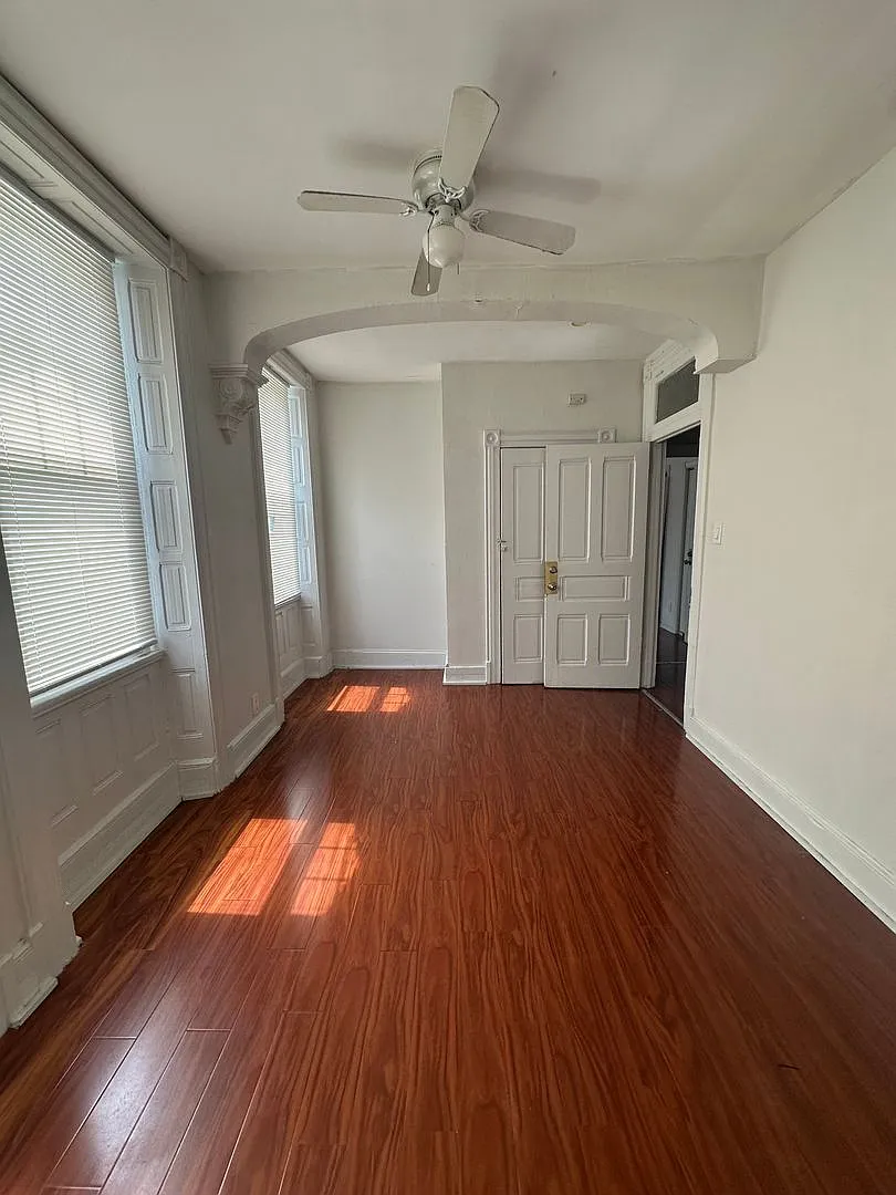 3905 Baring St — Photo 4