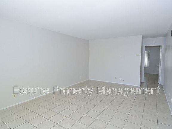 4th image of 4517 Terrace Ave