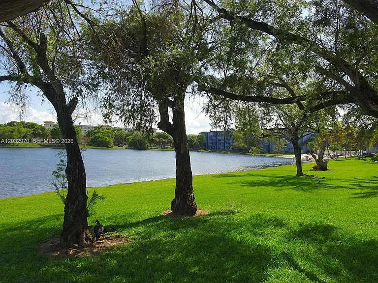 9359 N Fontainebleau Blvd #F109 — Photo 32