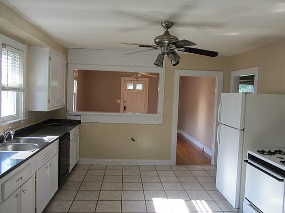5th image of 3212 48th St