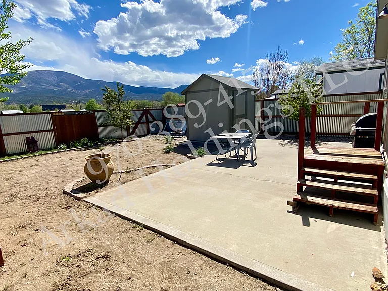 932 Maple Dr — Photo 29