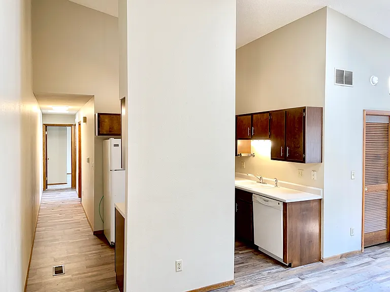 2329 Dublin Blvd — Photo 8