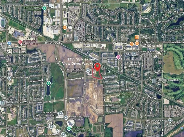 1355 SE Pleasant View Dr, Waukee, IA 50263