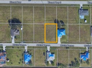 1217 NE 23rd Ter, Cape Coral, FL 33909