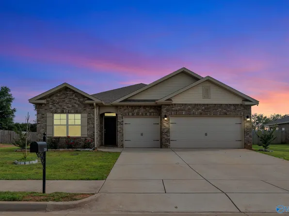 22268 Westminster Dr, Athens, AL 35613