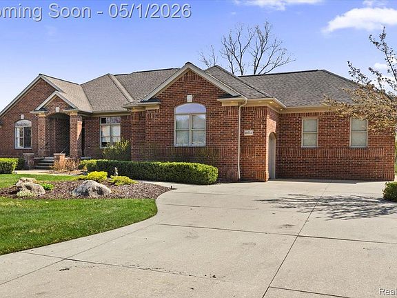 3rd image of 69774/69862 Fisher Rd