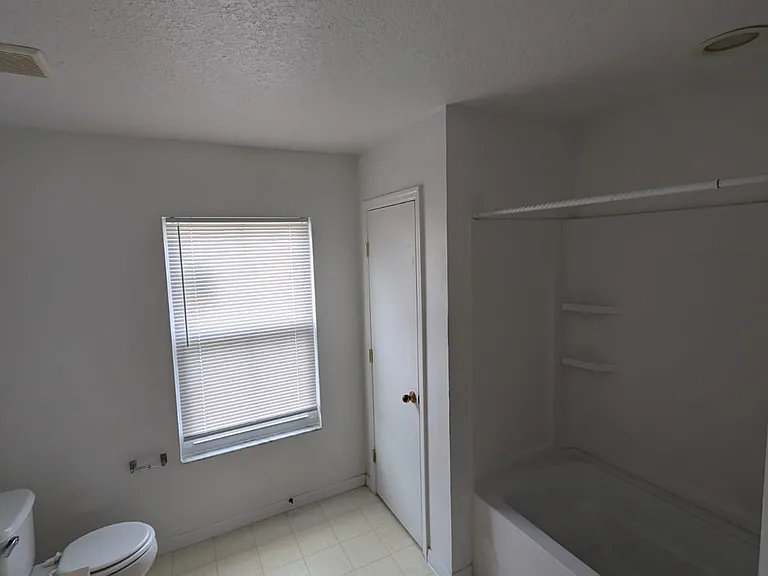 602 Rosselli Blvd — Photo 13