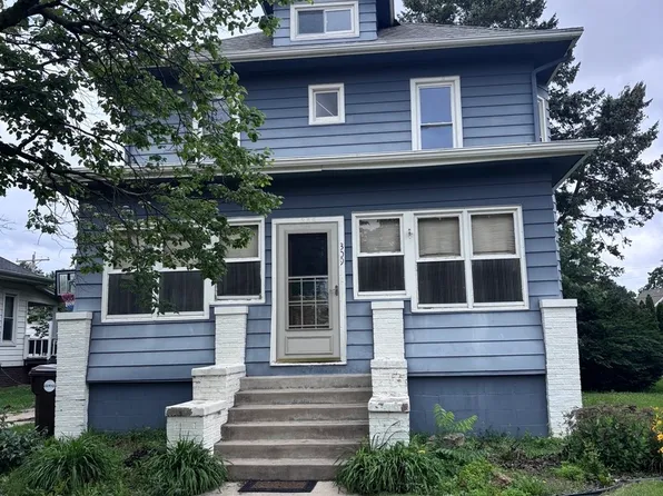 309 W Main St, Heyworth, IL 61745