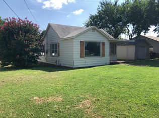 1609 E 9th St, Shawnee, OK 74801