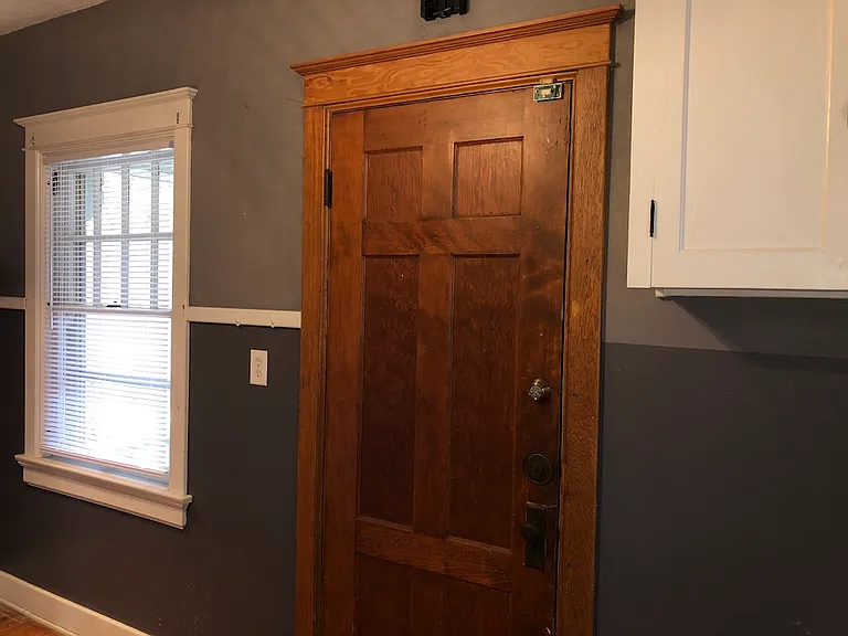 605 Forest Ave — Photo 21
