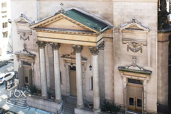 Sold by Fox Residential Group | media 14