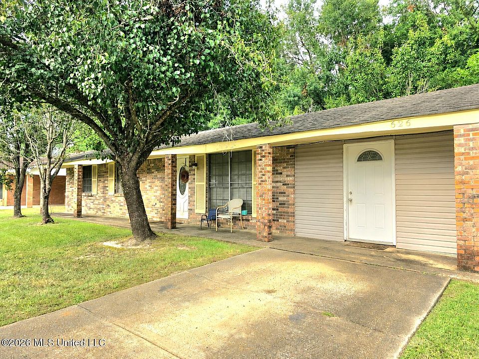 1st image of 626 Octave St
