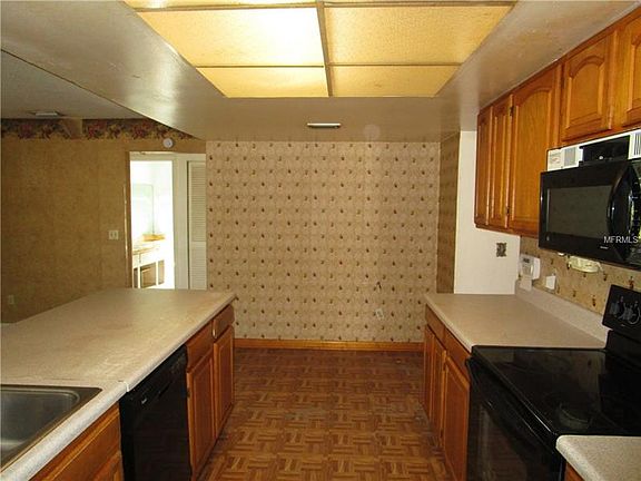 5th image of 2503 Pemberton Creek Dr