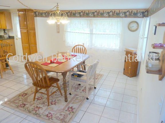 3rd image of 3106 Deb Silas Way