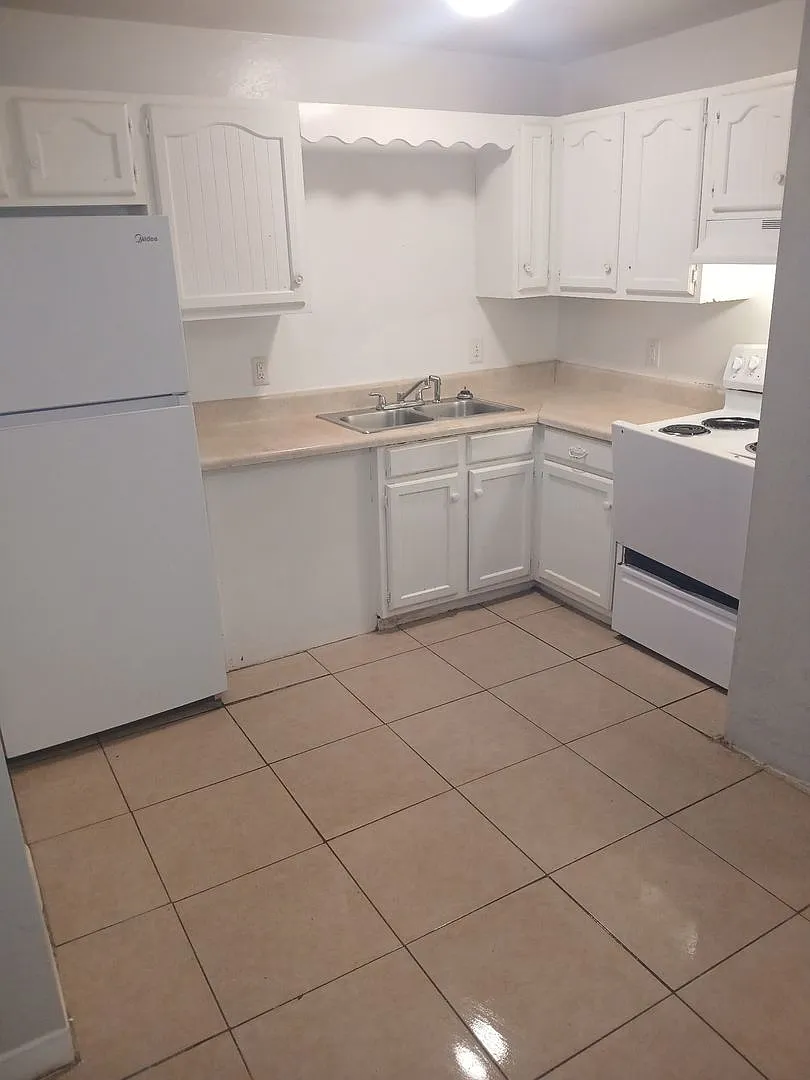 2525 Active — Photo 3