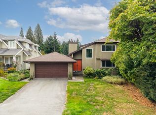 2045 Kirkstone Rd, North Vancouver, BC V7J 3M9