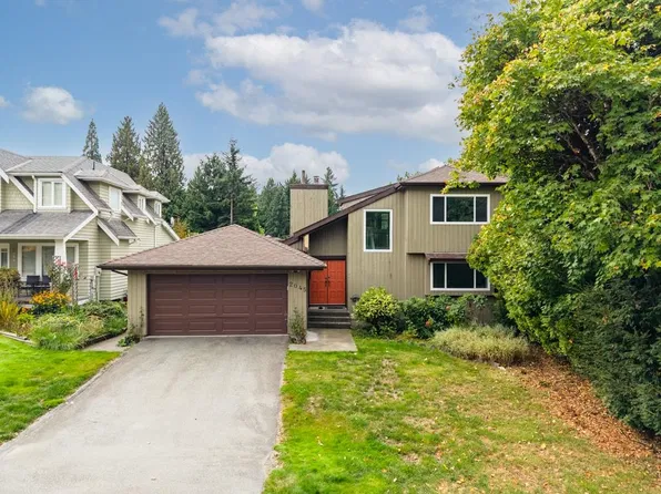 2045 Kirkstone Rd, North Vancouver, BC V7J 3M9