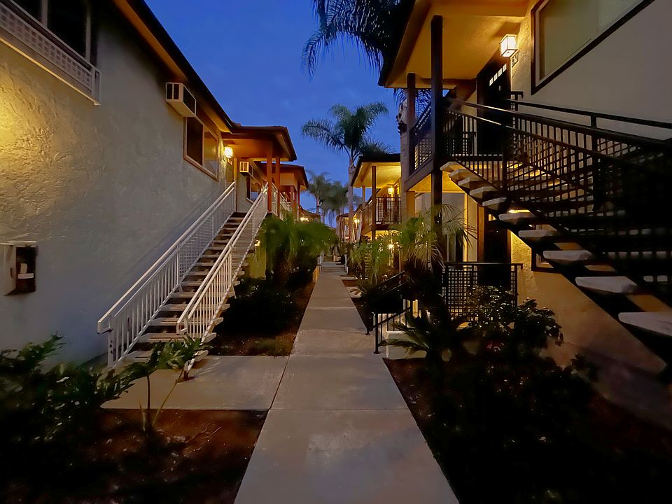 1st image of 5532 Adelaide Ave Unit 7