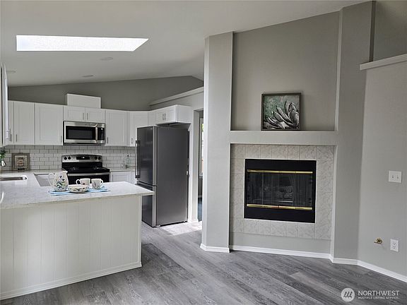 4th image of 11413 SE 307 Place