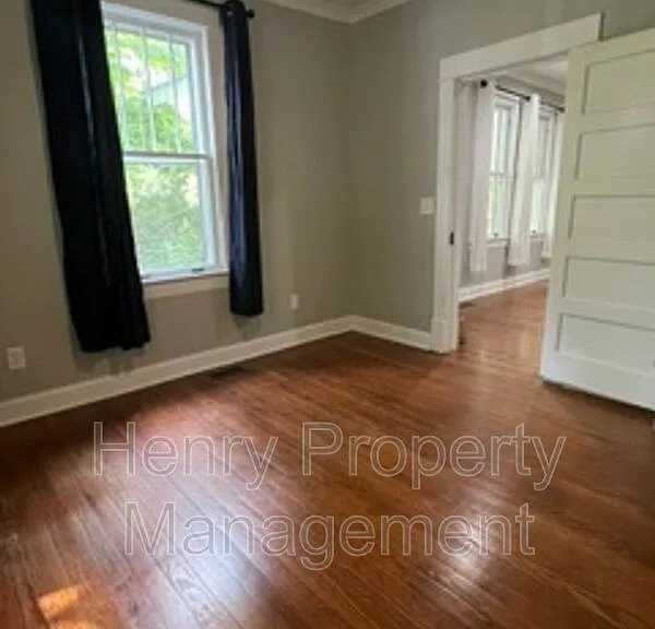 309 Williams St — Photo 9
