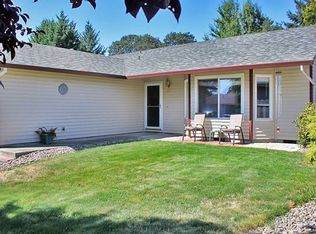 915 NW 1st Pl, Hillsboro, OR