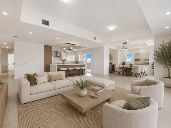 120 Salamanca Ave #Penthouse, Miami, FL 33134