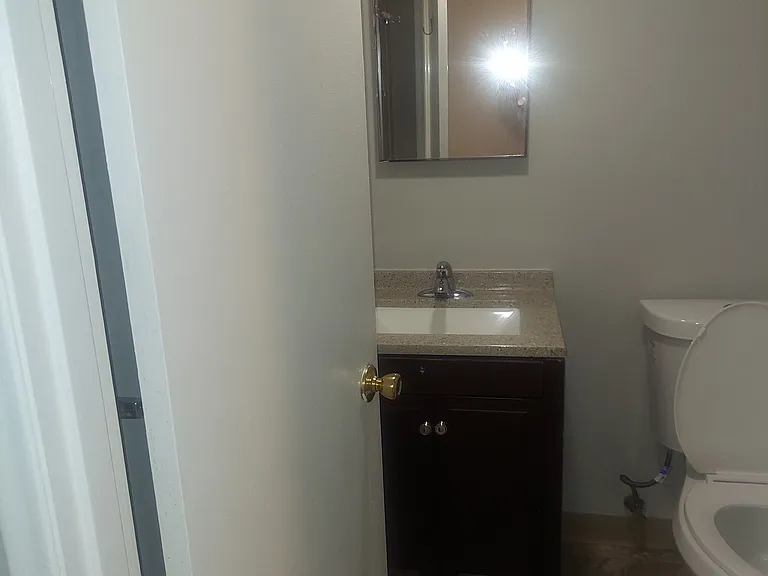 711 Arch St #102 — Photo 2