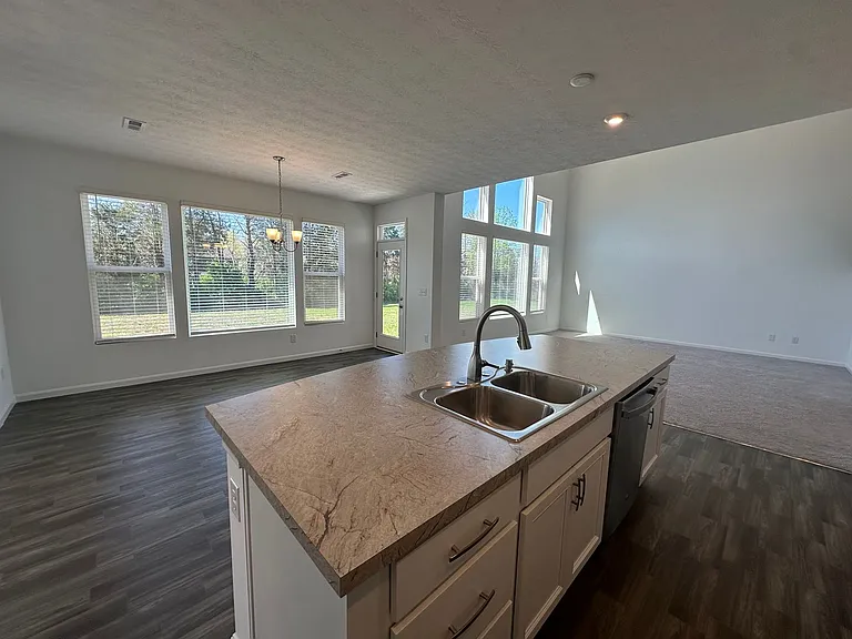 10520 Vista View Dr — Photo 9