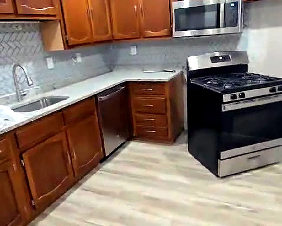 48A102 Avonwood Rd #102