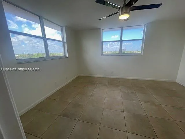 1830 Dixianna St #606 — Photo 10
