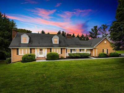 2211 Pleasant Hill Dr, Pulaski, VA, 24301