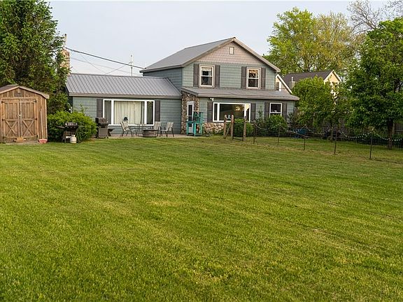 4th image of 11786 Old Lake Rd