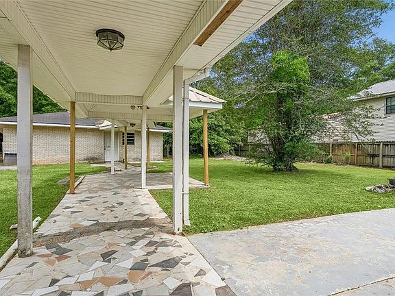 5th image of 40124 Annette Dr