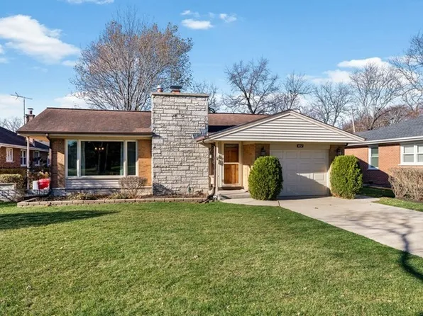 402 S Na Wa Ta Ave, Mount Prospect, IL 60056