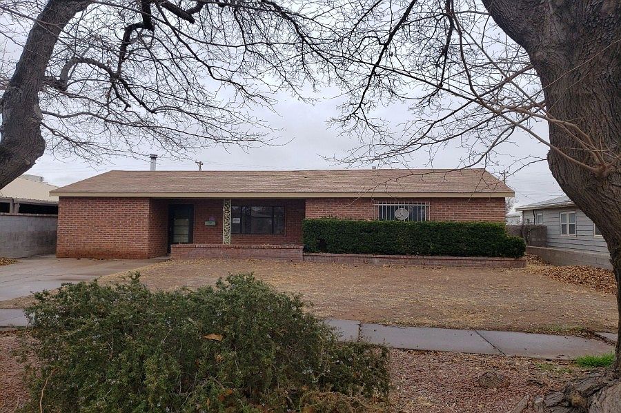 1st image of 1207 S Platinum Ave