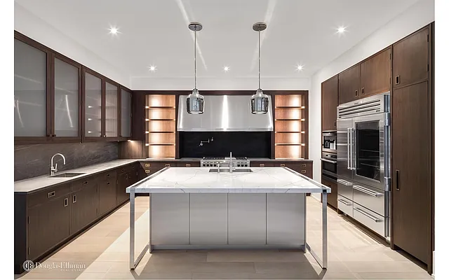 Rented by Douglas Elliman | media 19