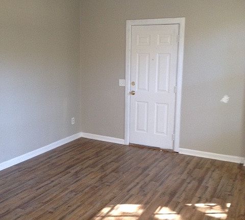 3rd image of 510 Miller Street Ext APT 7