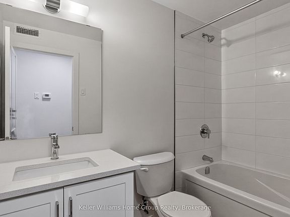 5th image of 824 Woolwich St #89