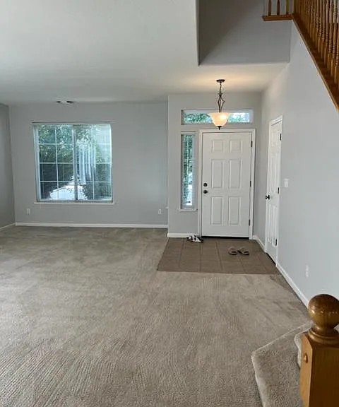 729 Wynyard Cir — Photo 7