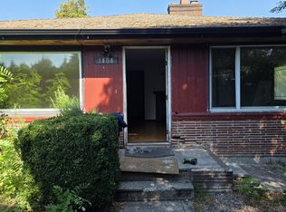 1404 SW 107th St, Seattle, WA 98146