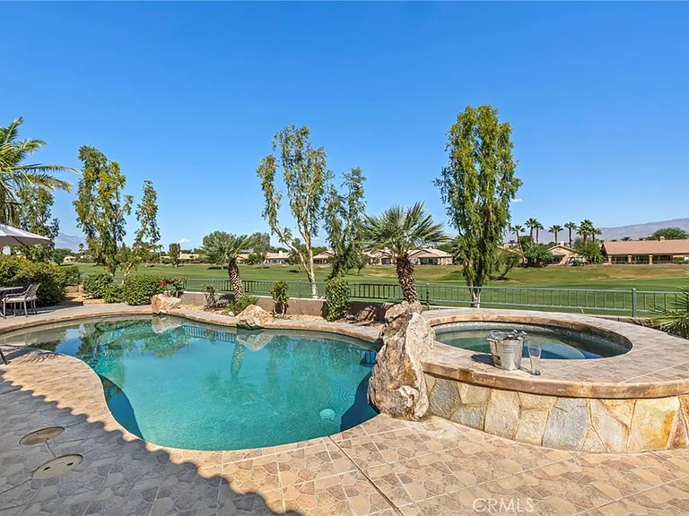 80396 Green Hills Dr — Photo 2