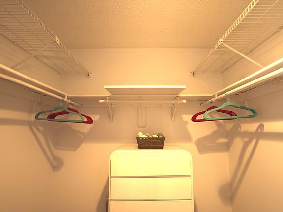 walk in closet